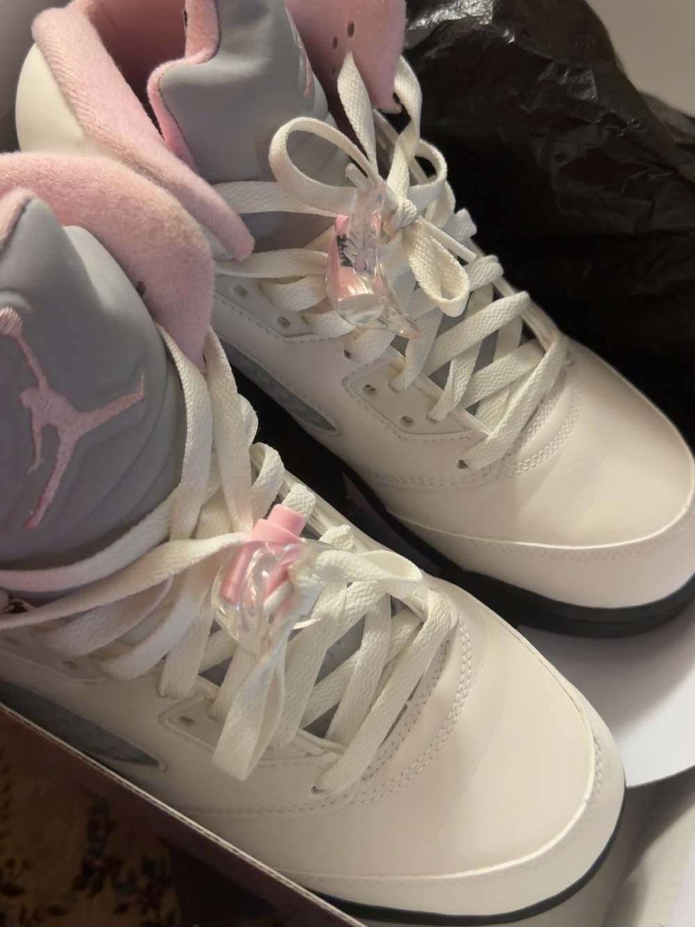 Air Jordan 5 retro OG 7Y boys 
81/2 Women